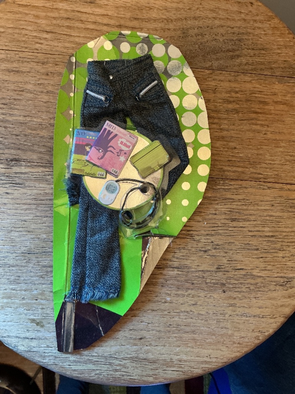 I MESSAGE GIRLS Barbie ACCESSORIES, 2004